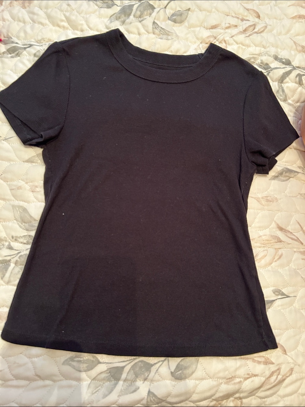 Old Navy Black Short-Sleeve Ribbed Tee
